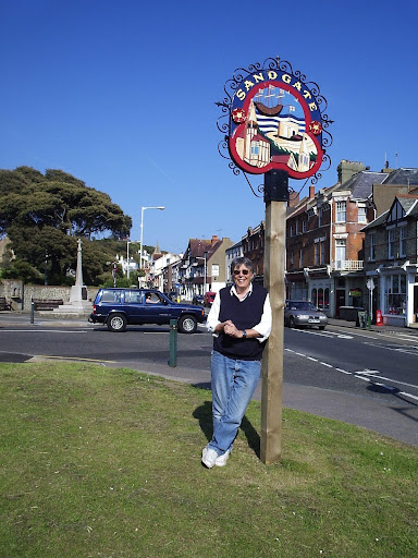 Jim Spates at Sandgate - photo by Paul Dawson.jpg