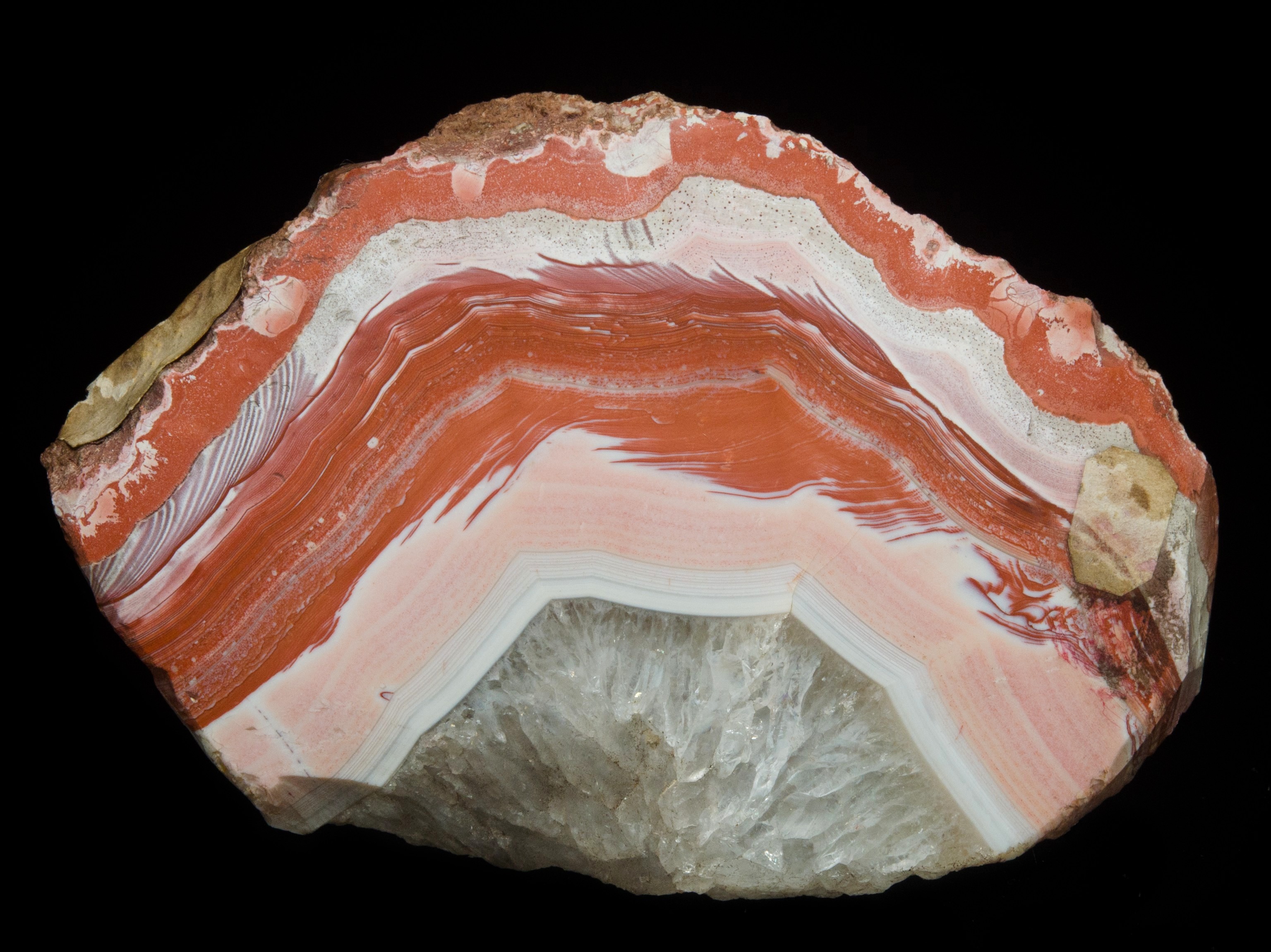 Fig.409 Agate, St David's School 58 Non loc 90x55x15mm.jpg